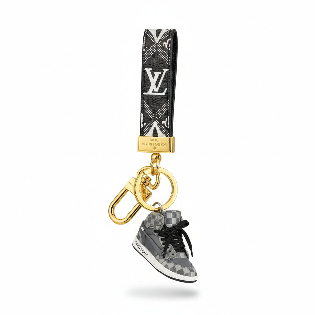Louis Vuitton Damier Sneaker Keychain – Black & Gold Luxury Bag Charm 🖤✨