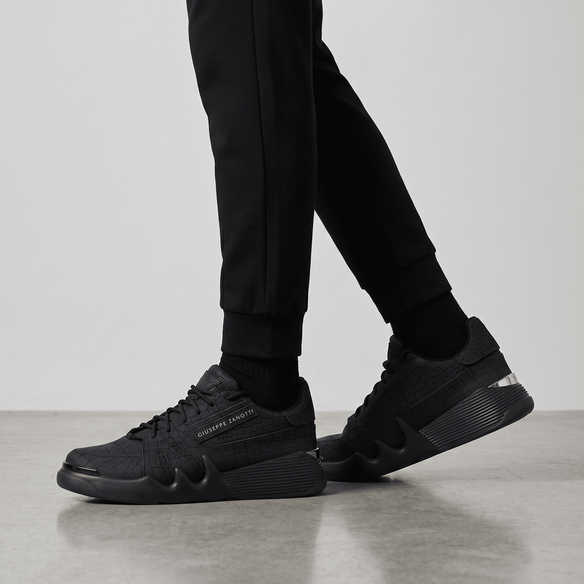 🖤 Giuseppe Zanotti Croc-Texture Luxury Sneakers 👟🔥 - MASTERPIECE