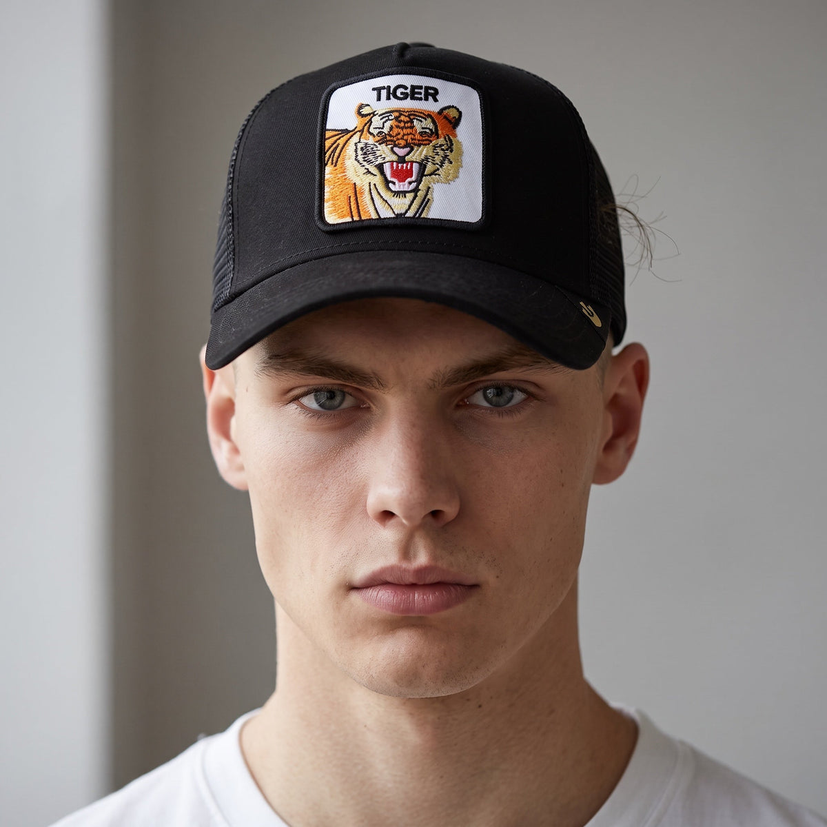 Goorin Bros Trucker Cap – Tiger Patch 🐯 - MASTERPIECE