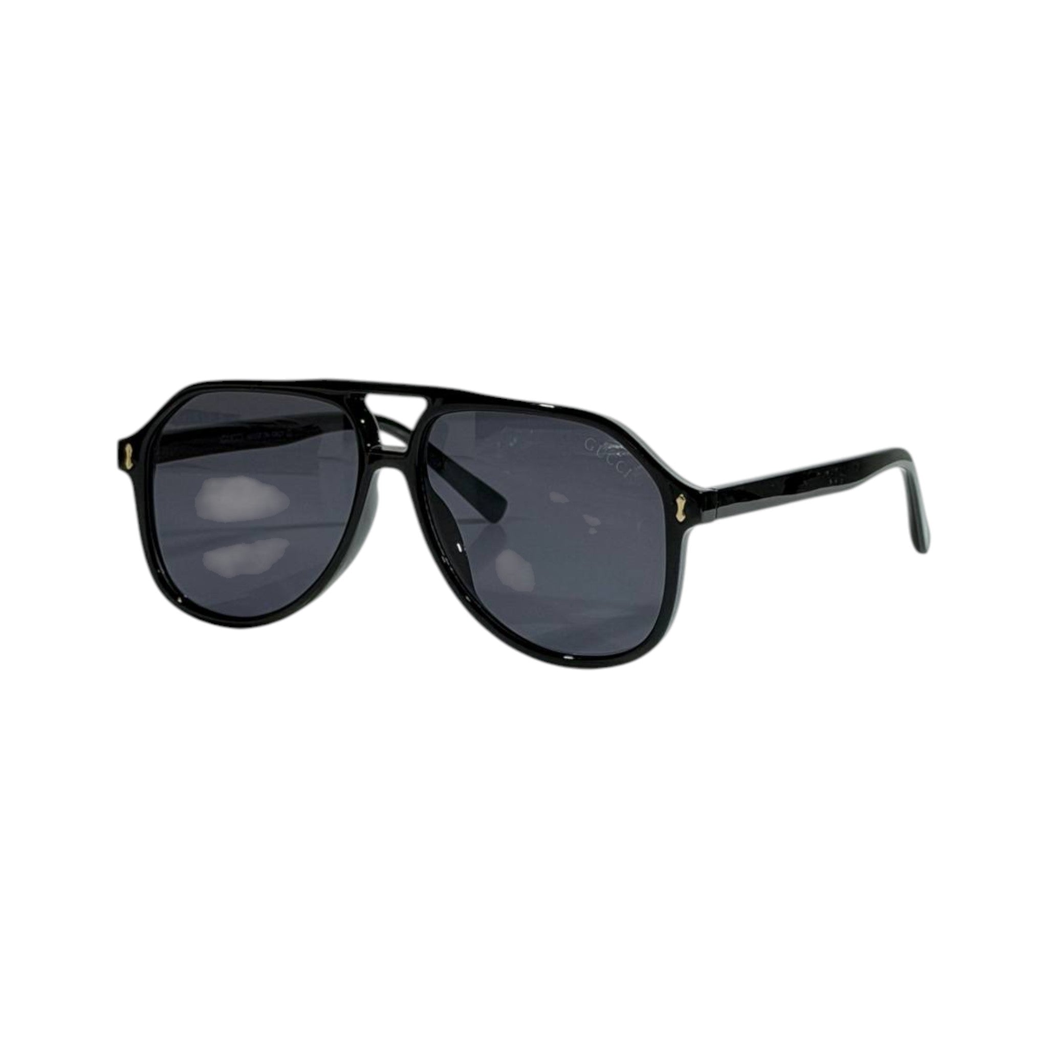 Gucci Classic Aviator Sunglasses – Glossy Black Frame 🕶️🖤 - MASTERPIECE