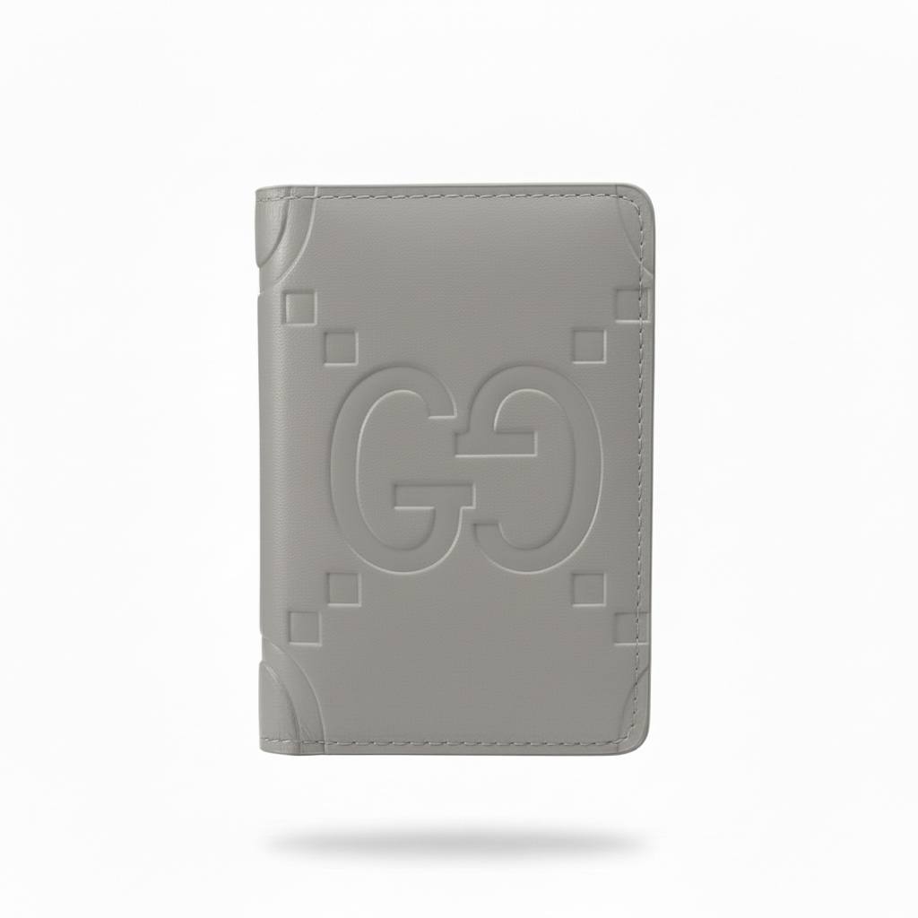 GUCCI Embossed white Card Holder 🩶✨ | Minimal Luxury Everyday Essential - MASTERPIECE