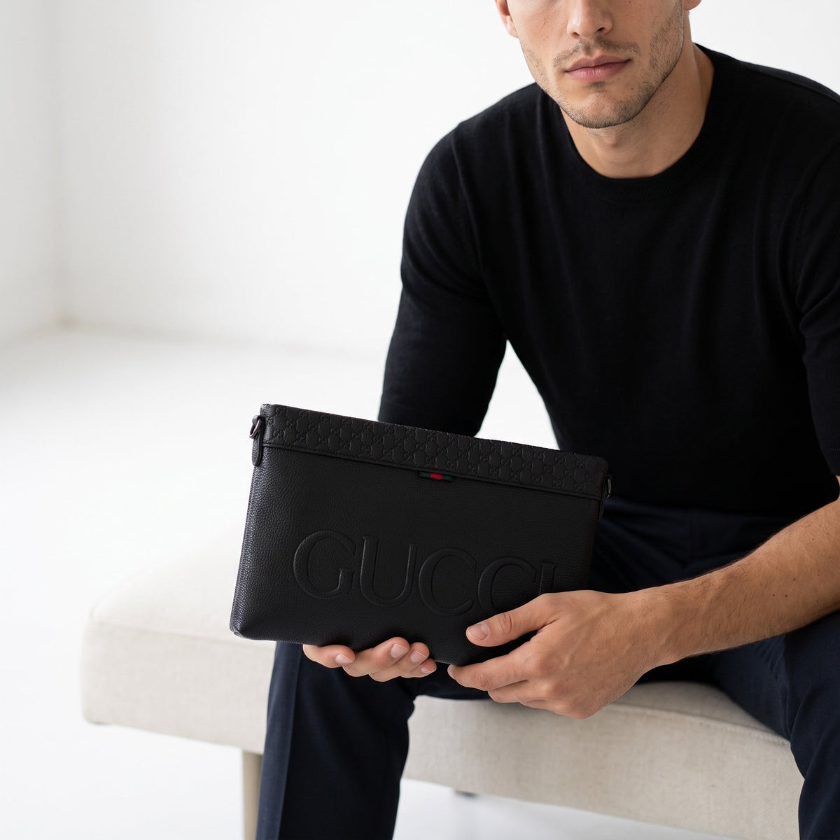 Gucci Logo Pouch – Black 🖤👜 - MASTERPIECE
