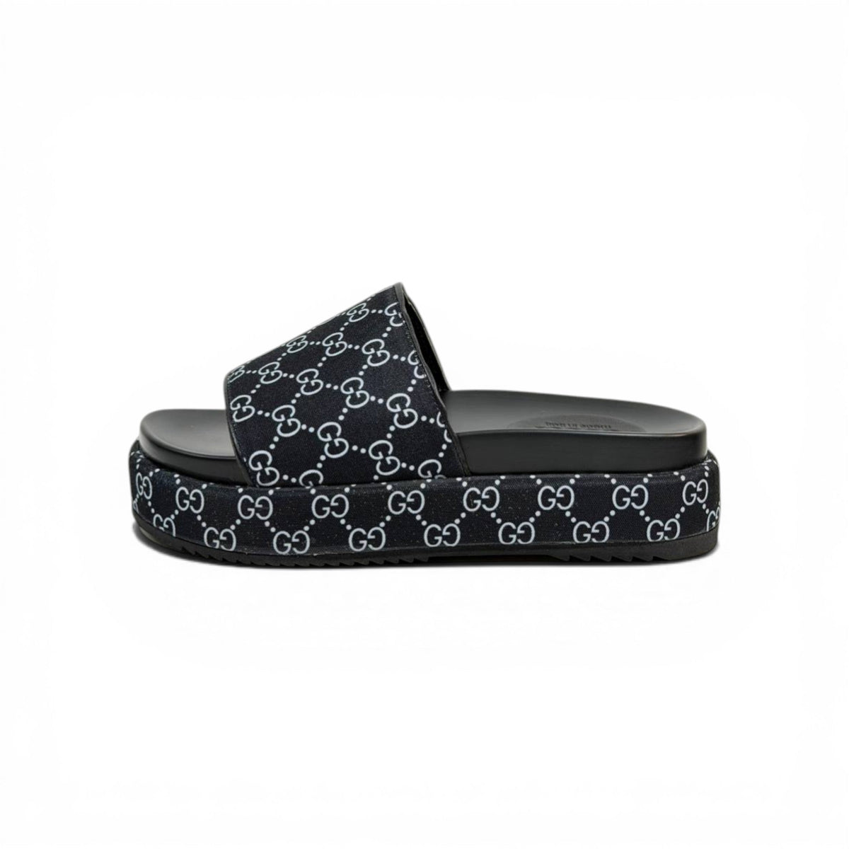 GUCCI Luxury Black Platform Slide Sandals – GG Monogram Statement & Premium Streetwear 👟✨ - MASTERPIECE