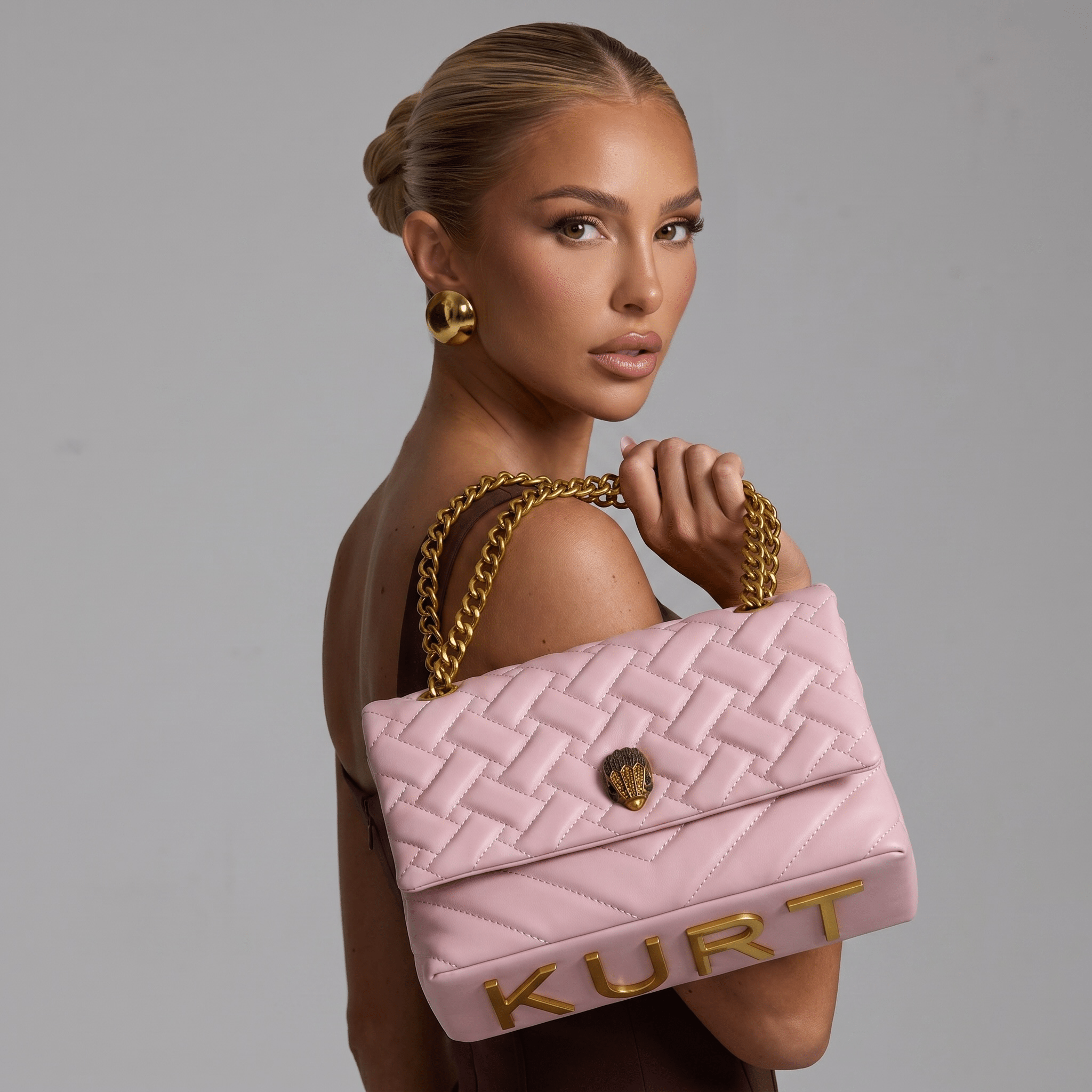 Kurt Geiger Large Kensington Pink Quilted Bag – Gold Chain 💗✨ - MASTERPIECE