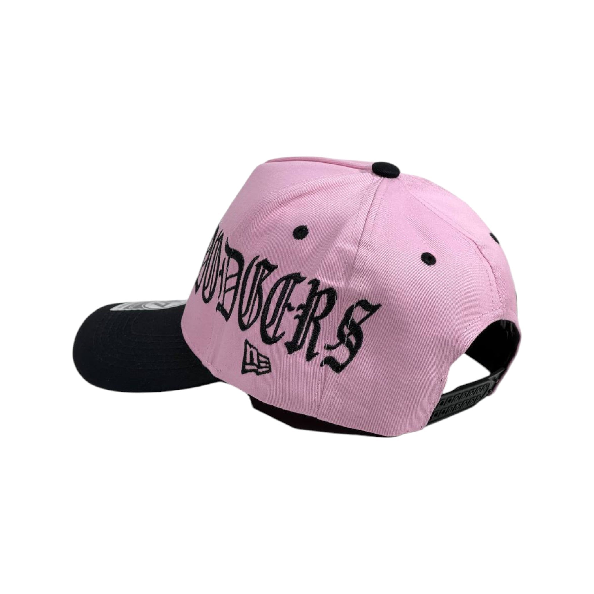 LA Dodgers Pink & Black Embroidered Cap – Bold Streetwear Style 💗🖤 - MASTERPIECE