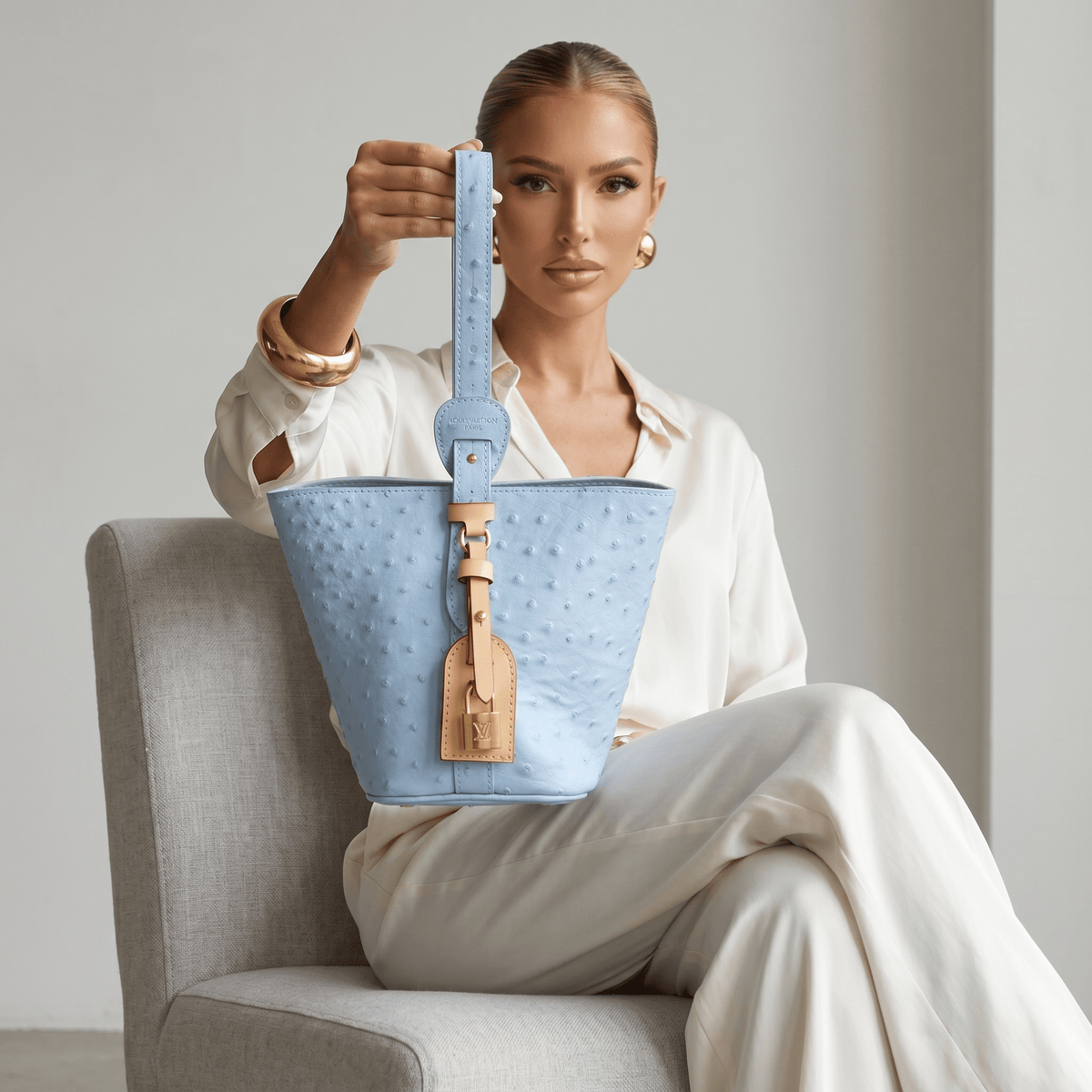 🩵 Louis Vuitton Lockme Bucket Bag – Sky Blue Ostrich Leather ✨ - MASTERPIECE