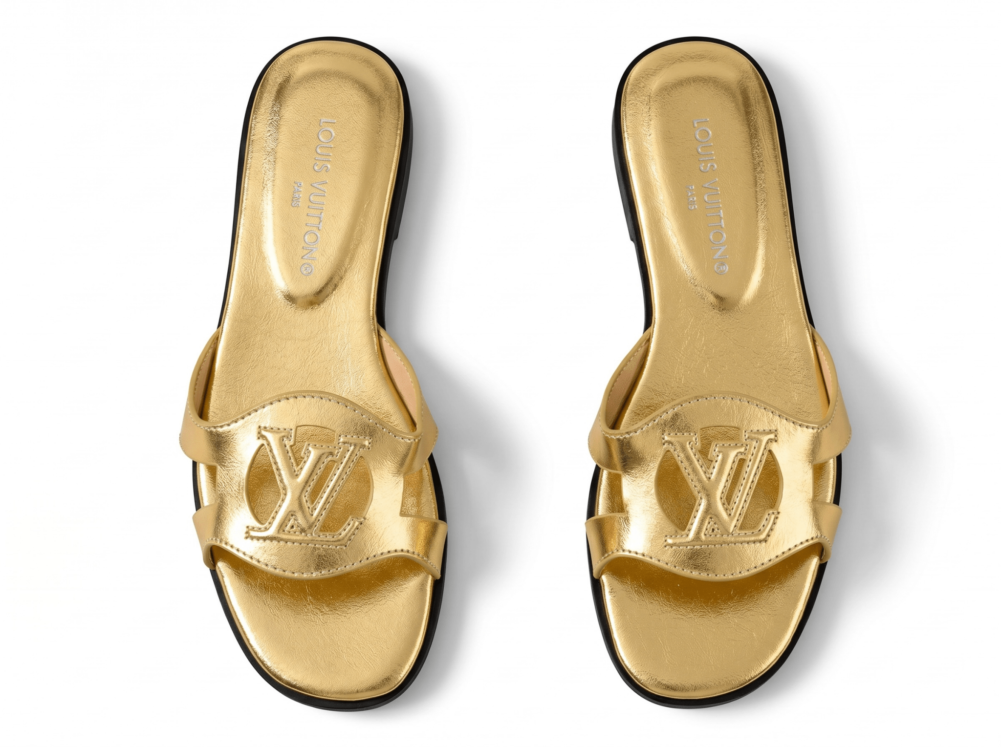 Louis Vuitton Metallic Gold Flat Sandals โจ๐ - MASTERPIECE
