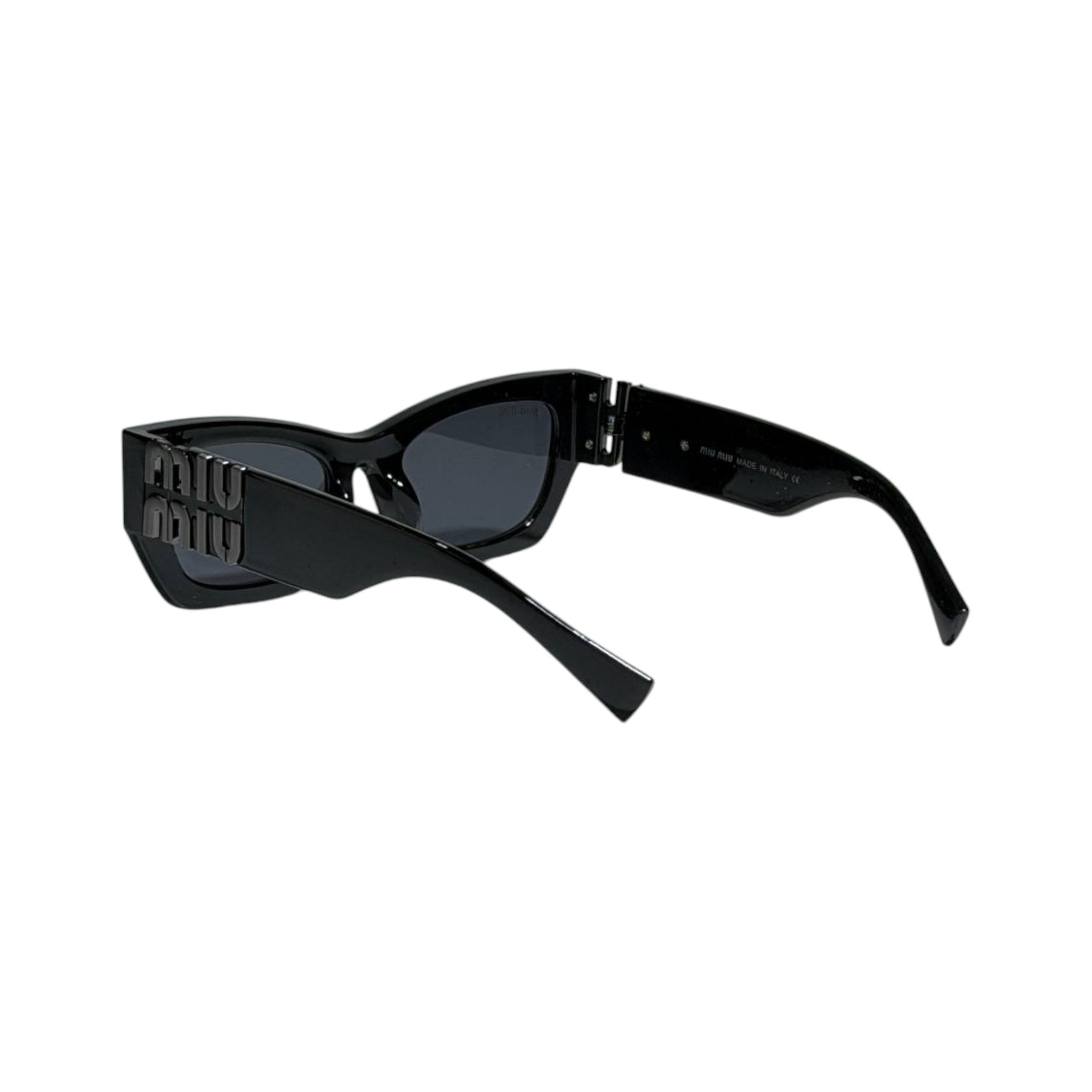 🖤 Miu Miu Bold Cat - Eye Sunglasses | Black Luxury Statement Edition 😎✨ - MASTERPIECE