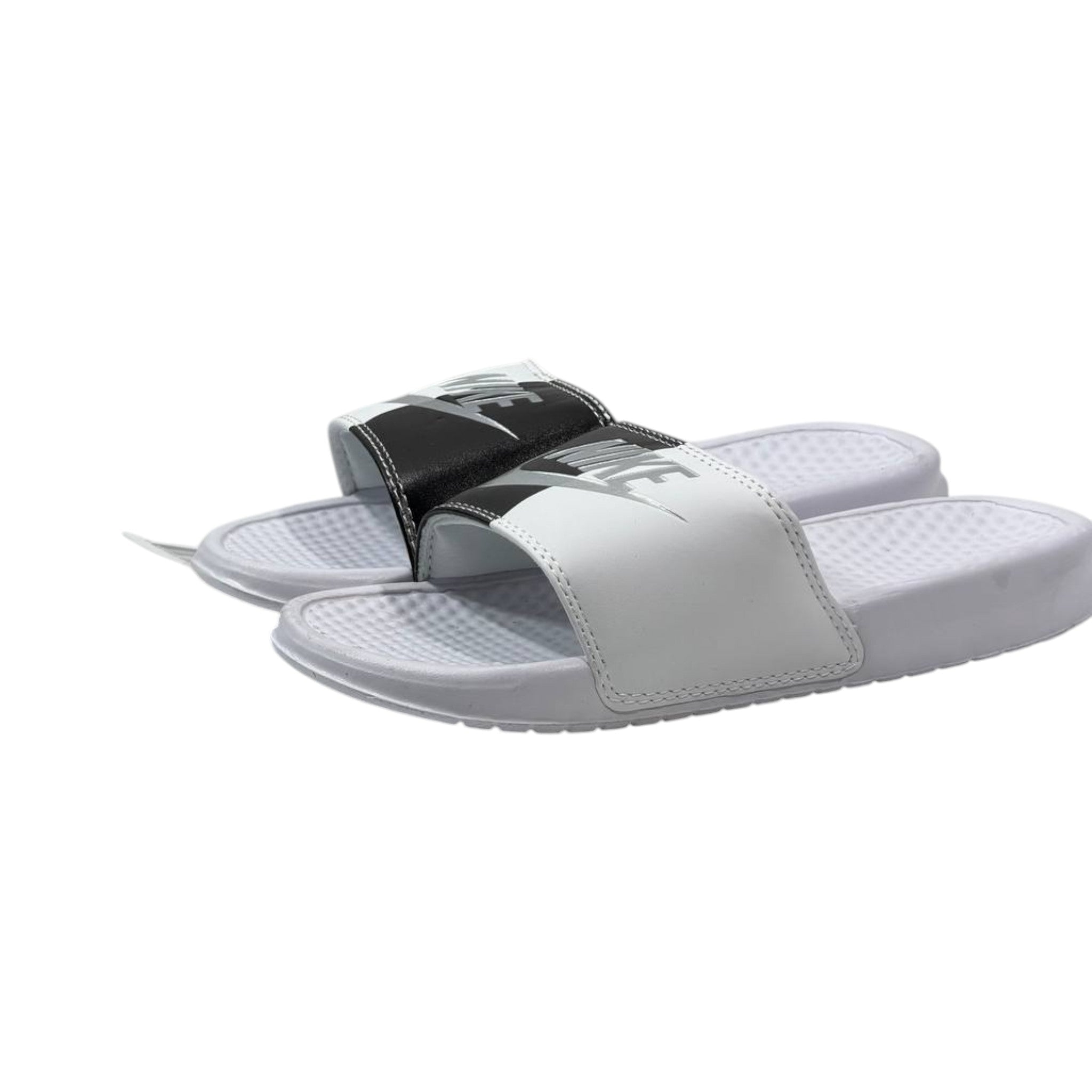 ⚫⚪ Nike Benassi Duo Slides – Black & White Edition - MASTERPIECE