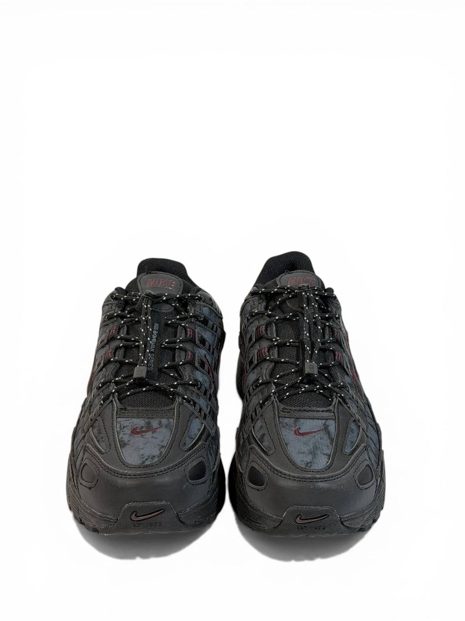 Nike Black Tech Runner Sneakers 🖤🔥 Performance Street Style - MASTERPIECE
