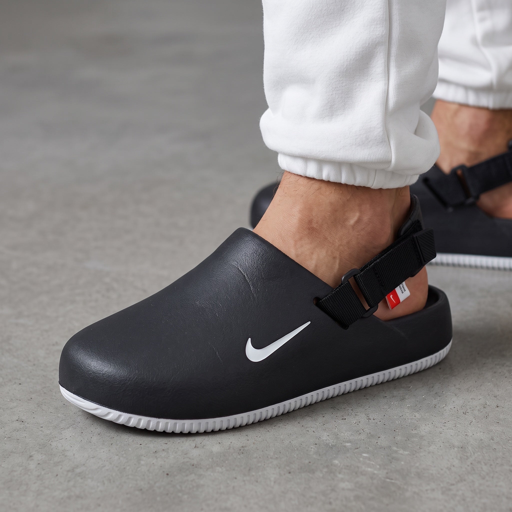 Nike Casual Slip-On Clog – Black Comfort 🖤👟 - MASTERPIECE