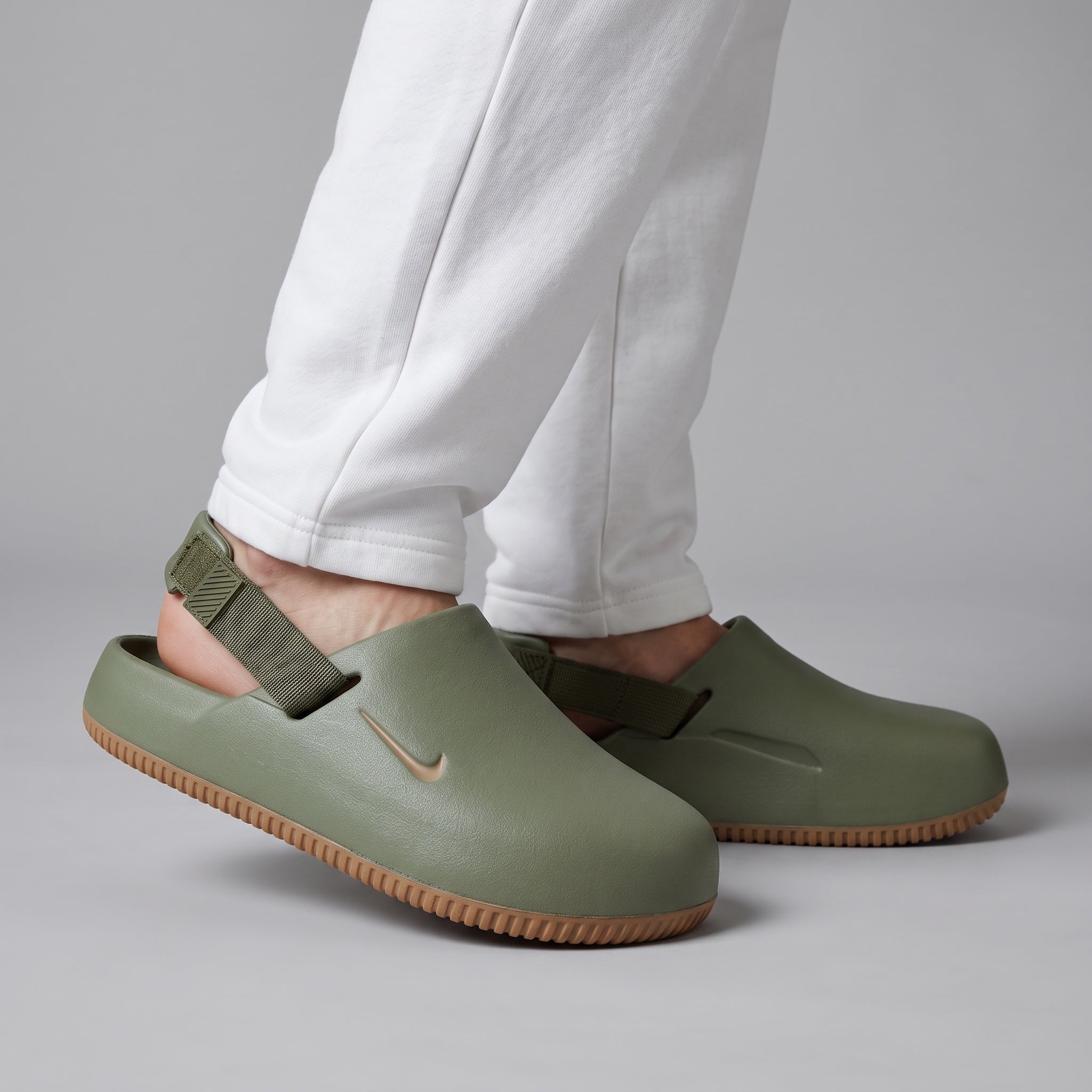 Nike Clog – Olive Green Casual Clogs 🟢👟 - MASTERPIECE