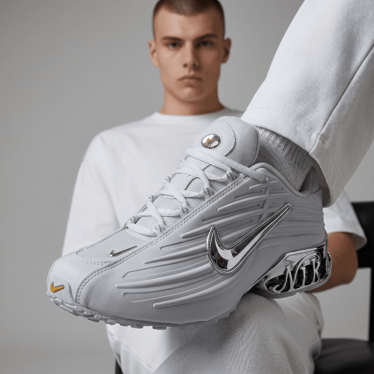 Nike Shox Chrome — Silver - MASTERPIECE