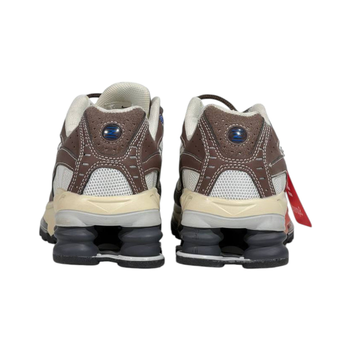 🤎⚡ Nike Shox R4 Retro Brown & Cream Running Sneakers – Y2K Streetwear Cushion Shoes 👟🔥 - MASTERPIECE