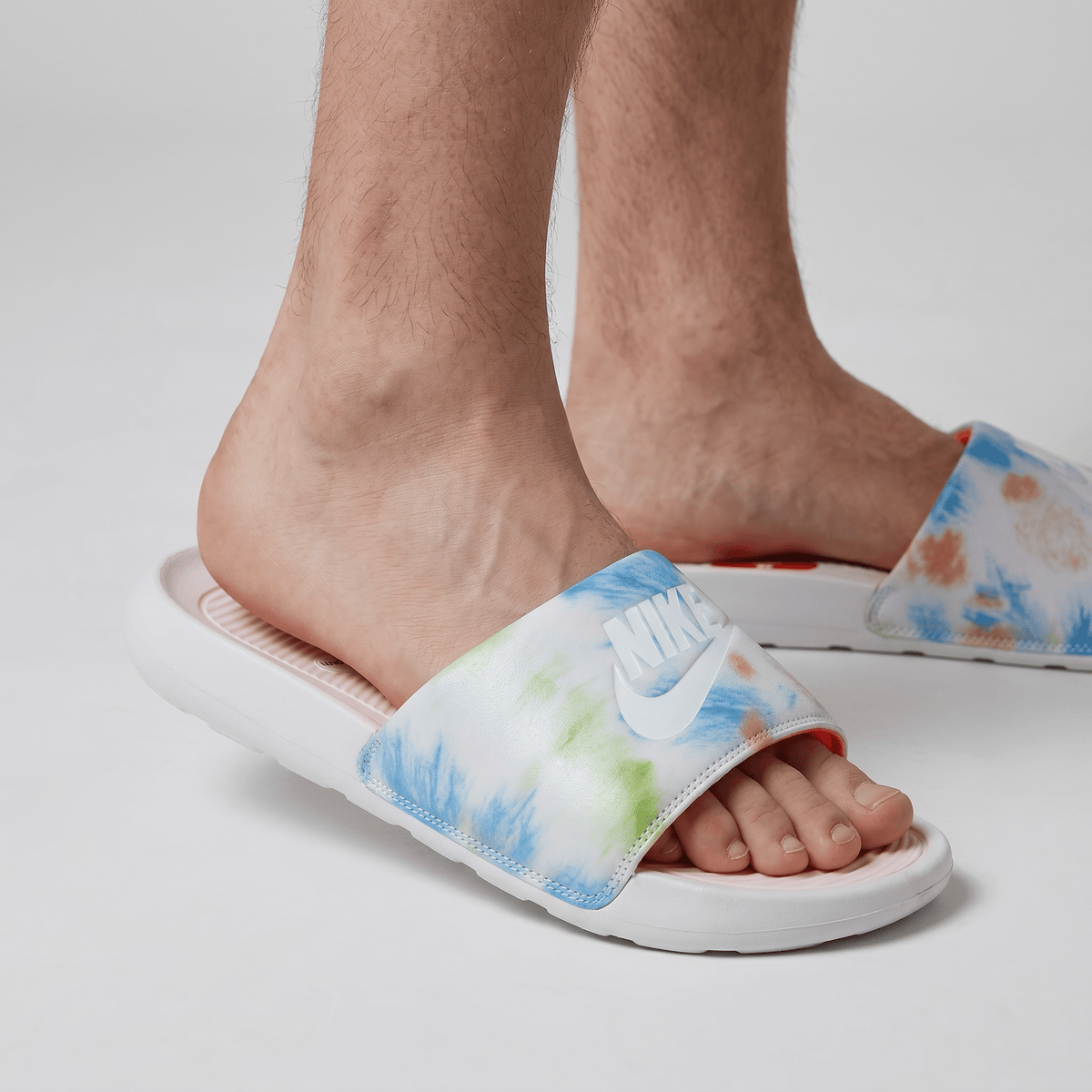 NIKE Tie-Dye Comfort Slides 🌈🤍 - MASTERPIECE
