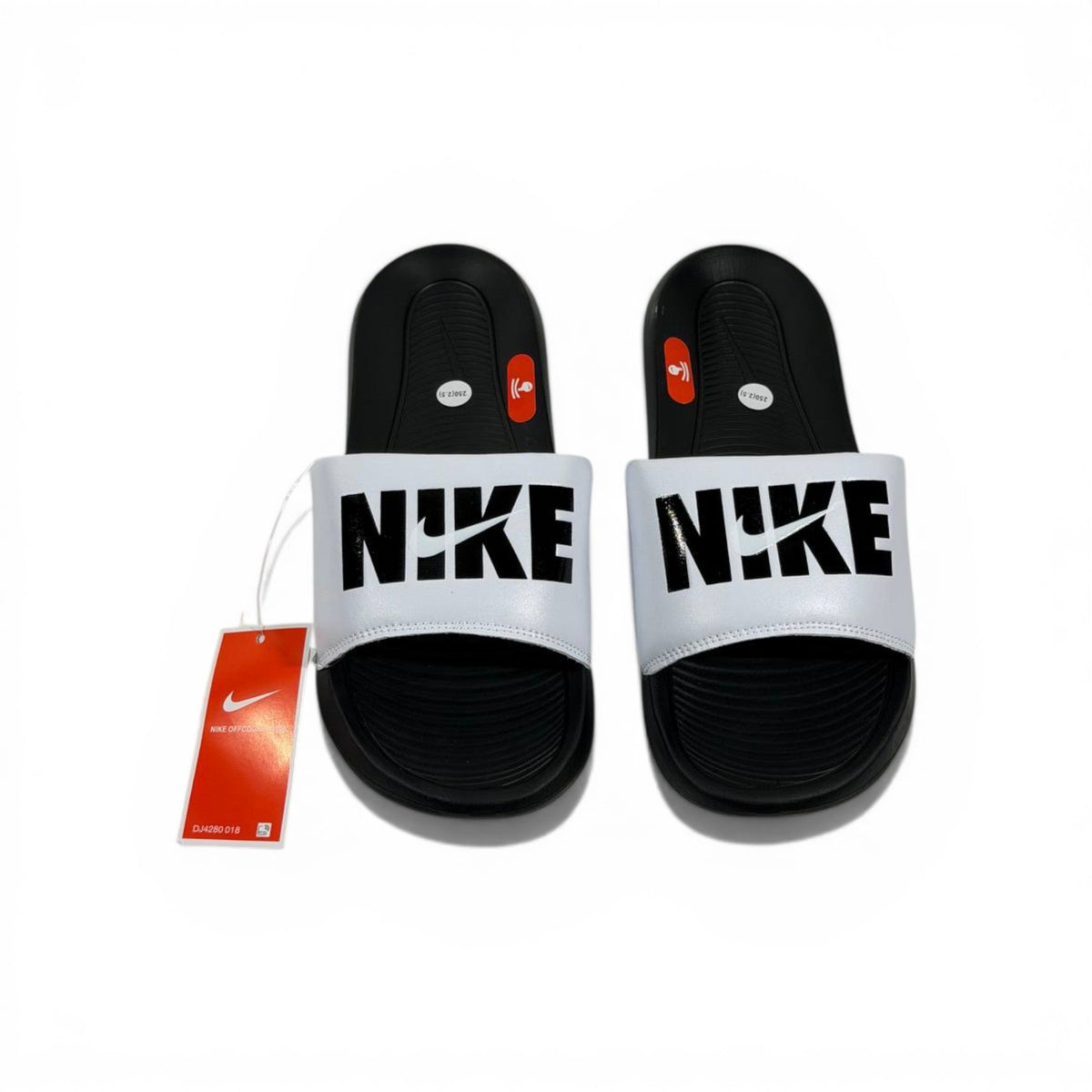⚪⚫ Nike Victory One Slides – White & Black Bold Edition - MASTERPIECE