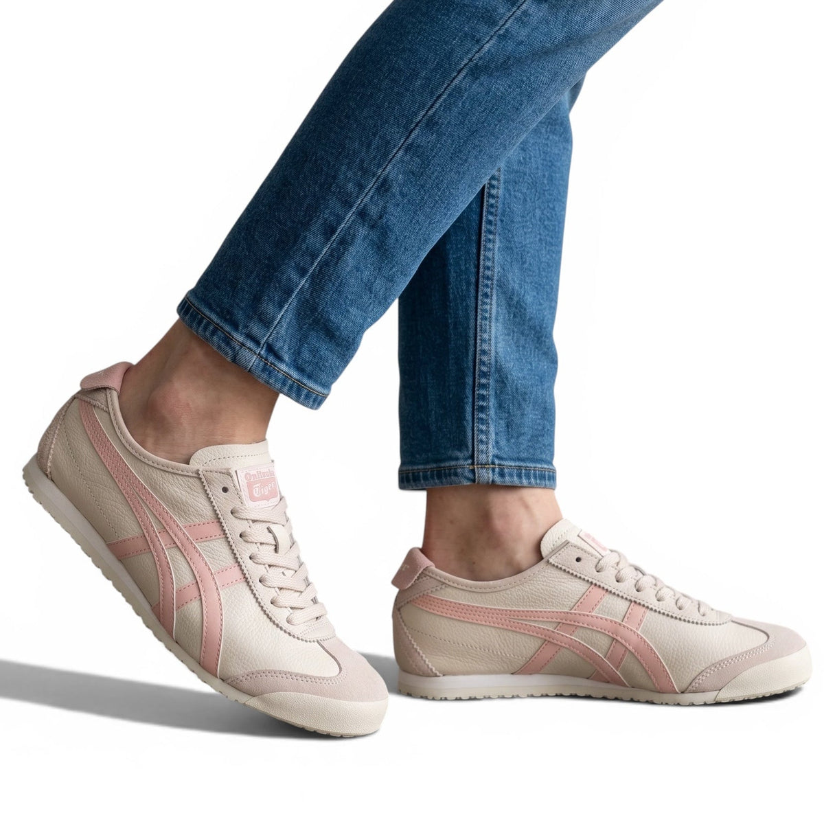 Onitsuka Tiger Mexico 66 Sneakers Cream & Pink 👟🌸✨ - MASTERPIECE