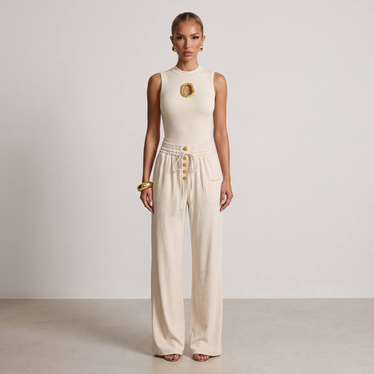 🤍✨ Schiaparelli Cream Gold-Detail Two-Piece Full Set - MASTERPIECE