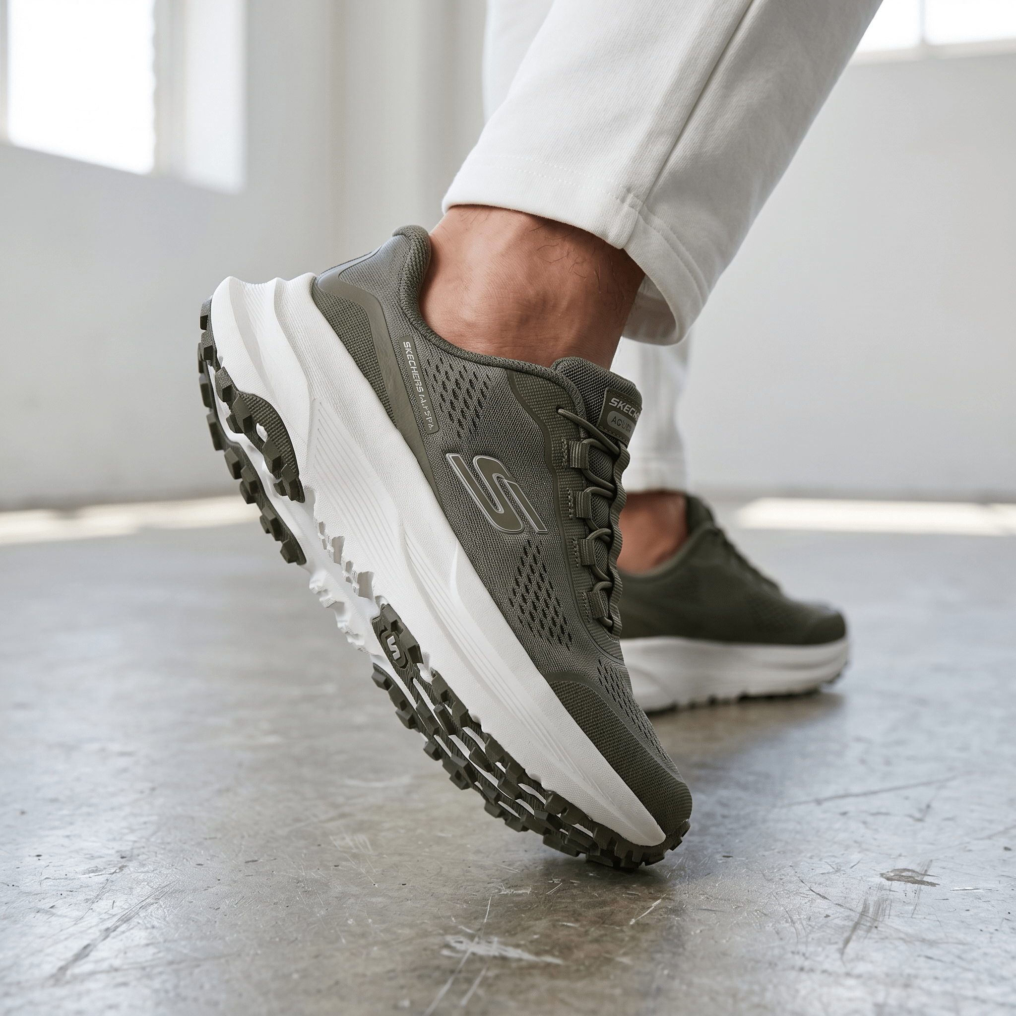 🟢 Skechers Adventure Trail Sneakers – Olive Green - MASTERPIECE