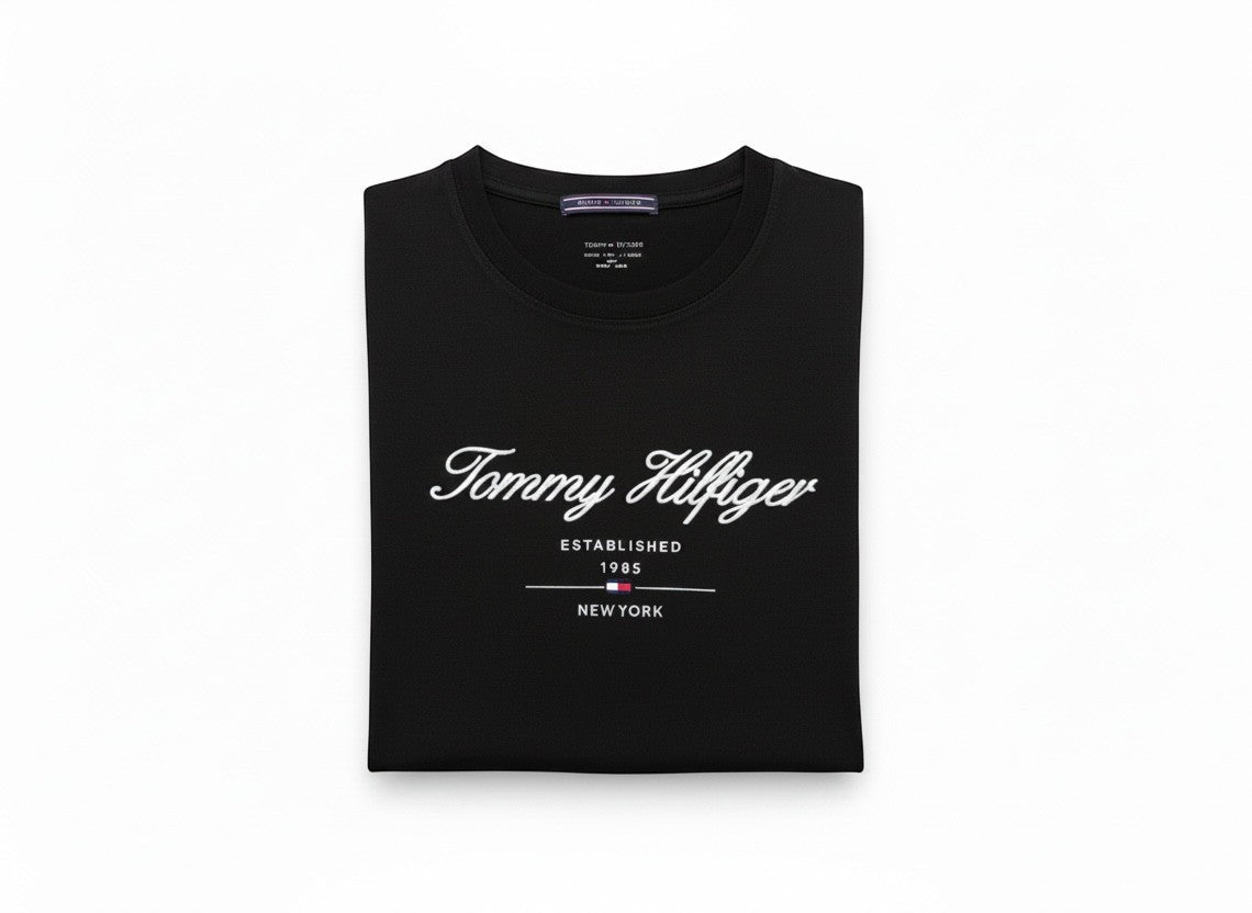 Tommy Hilfiger Black T-Shirt 🖤✨ Classic Script Logo - MASTERPIECE
