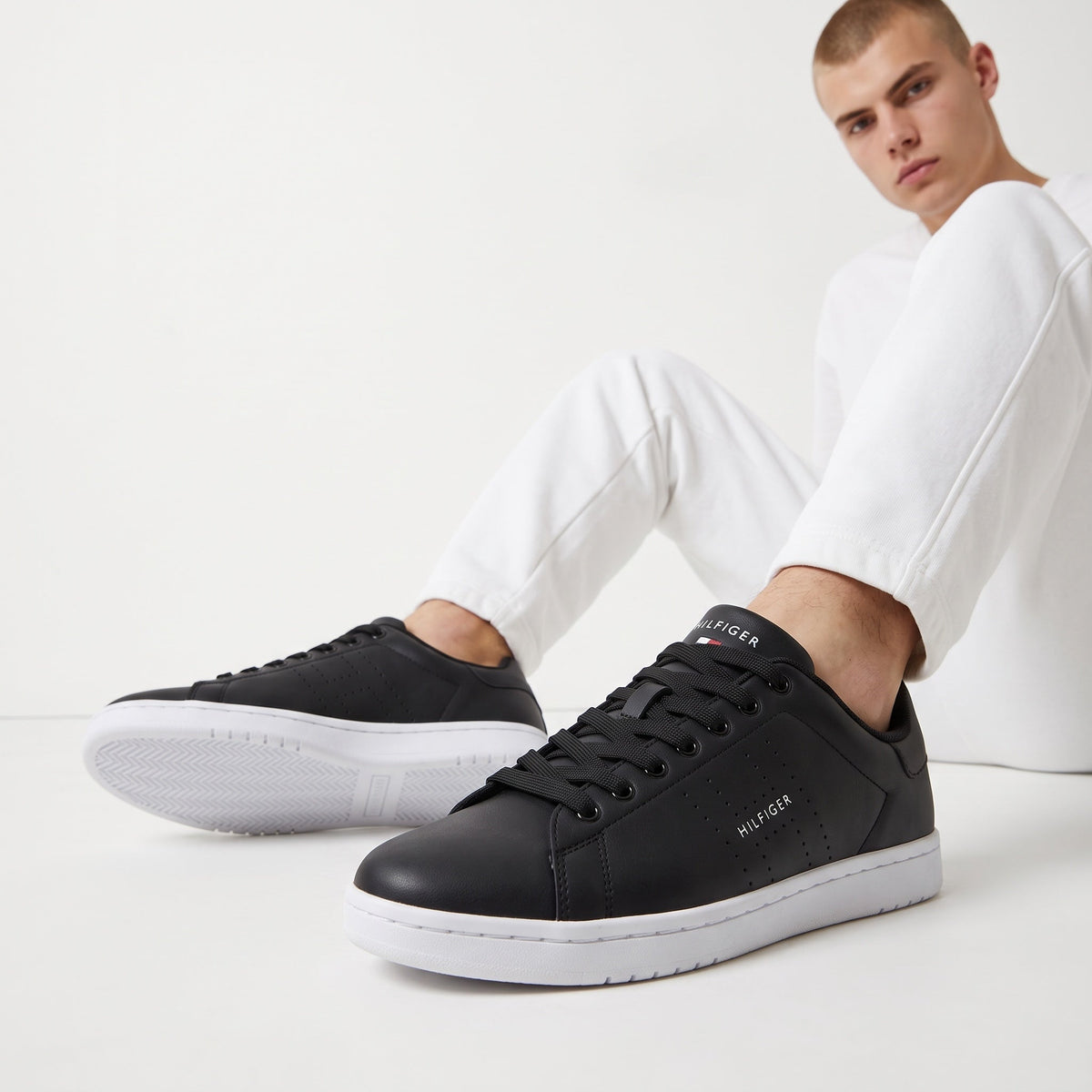 Tommy Hilfiger Court Sneaker — Black - MASTERPIECE