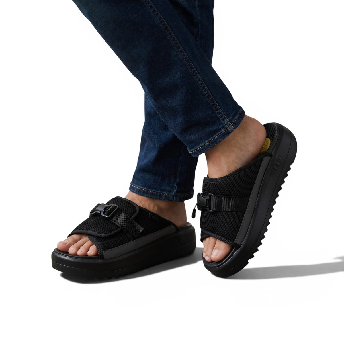 UGG Tactical Mesh Slide Sandals – Black Comfort Streetwear 🖤⚡ - MASTERPIECE