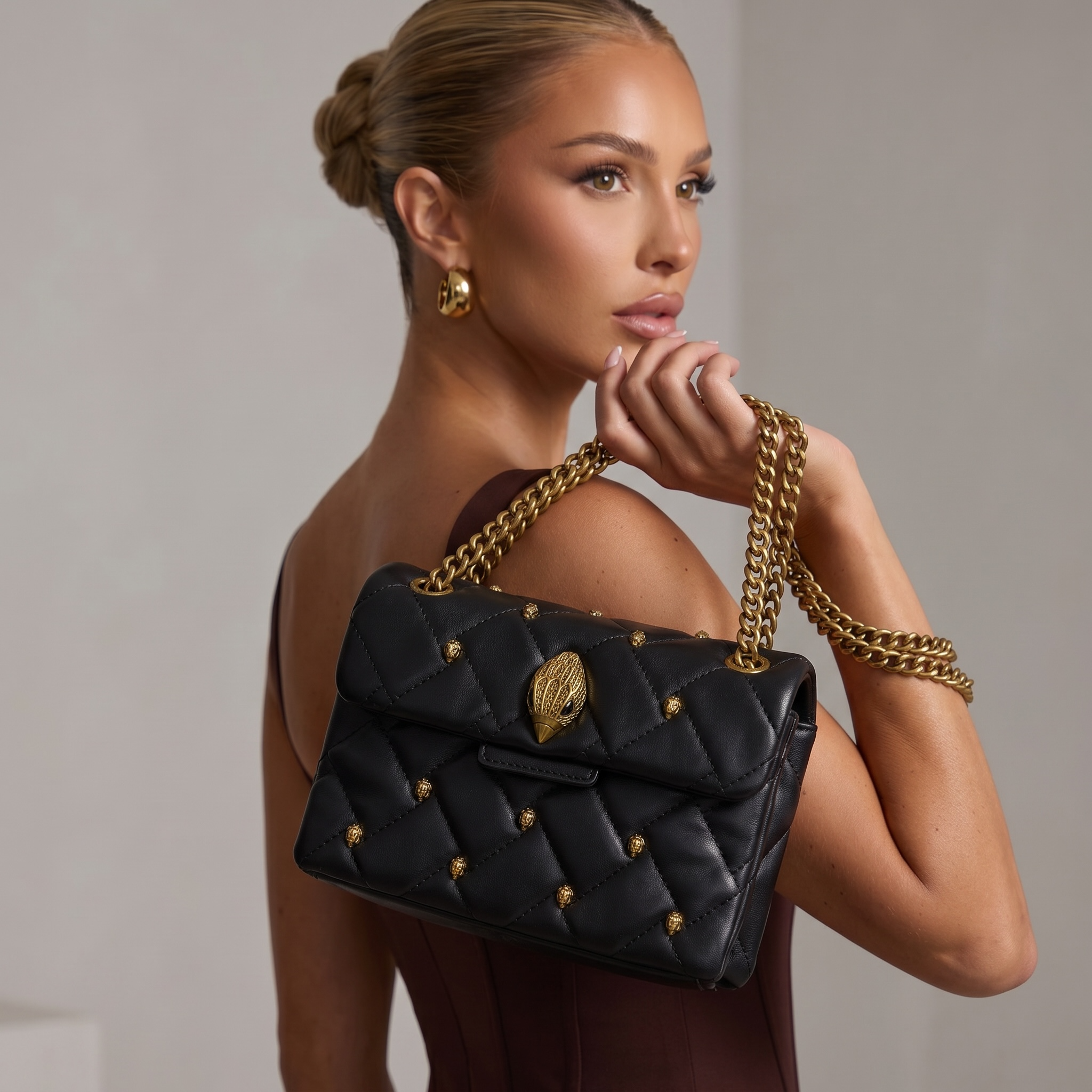 🖤 Kurt Geiger Quilted Chain Shoulder Bag – Black Gold Statement Edition ✨