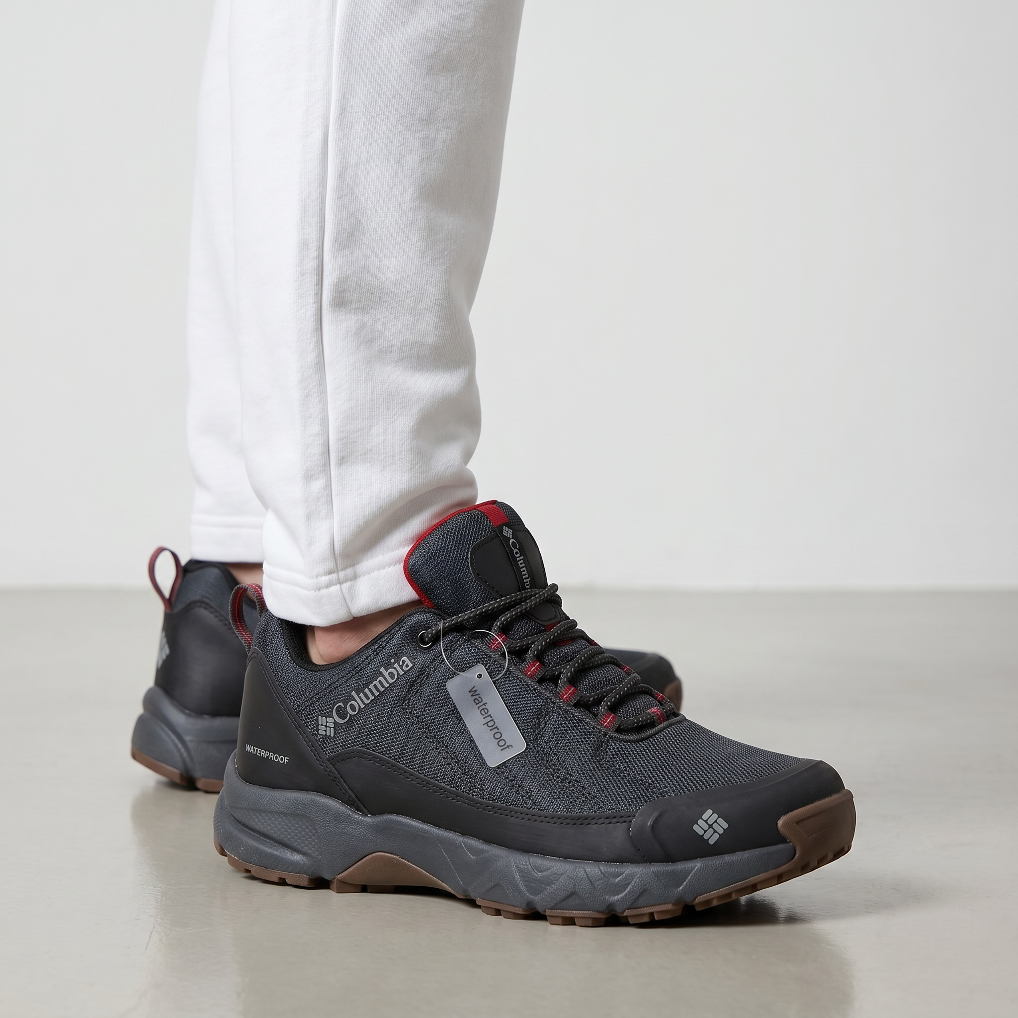 🏔️🥾 Columbia Waterproof Outdoor Hiking Sneakers – Durable All Terrain Adventure Shoes 🌧️🔥