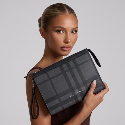 🖤 Burberry Charcoal Check Zip Pouch