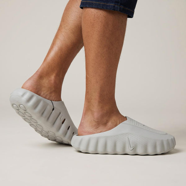 Nike Foam Mule – Light Grey Slip-On 🩶👟