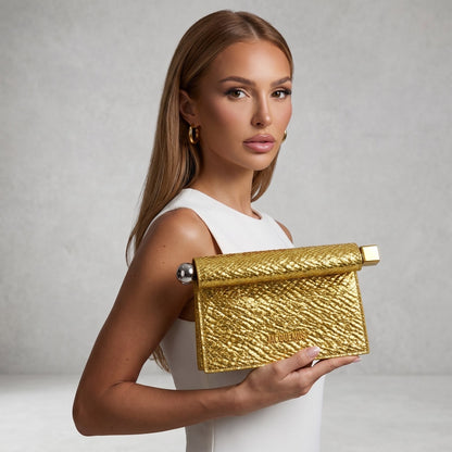 ✨ Jacquemus Le Bambis Metallic Leather Clutch – Gold Edition 💛👜