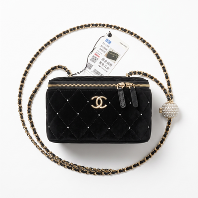 Chanel Crystal Quilted Bag – Black Velvet & Gold ✨🖤