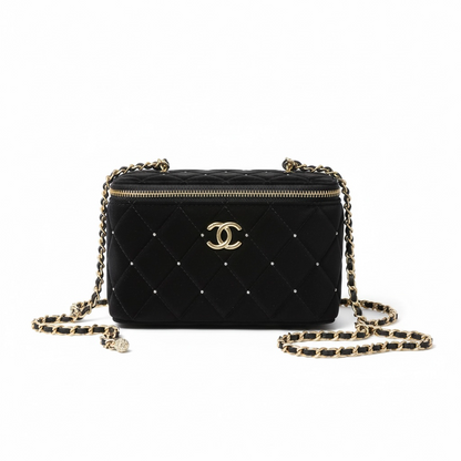 Chanel Quilted Vanity Crossbody – Black & Gold Crystal Edition ✨🖤