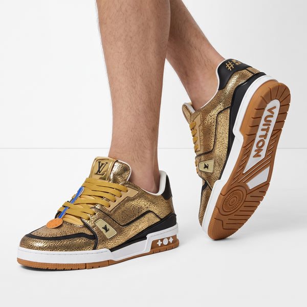 Louis Vuitton Trainer – Gold Crackle ✨👟