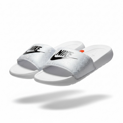 Nike White Logo Print Slides 🤍🖤 | Clean Sport Summer Essential 👟🔥