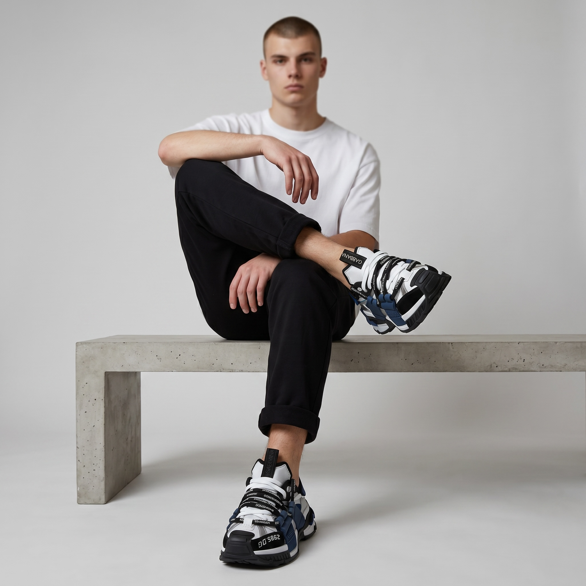 🔥 Dolce & Gabbana DG-S862 Tech Runner Sneakers 👟⚡