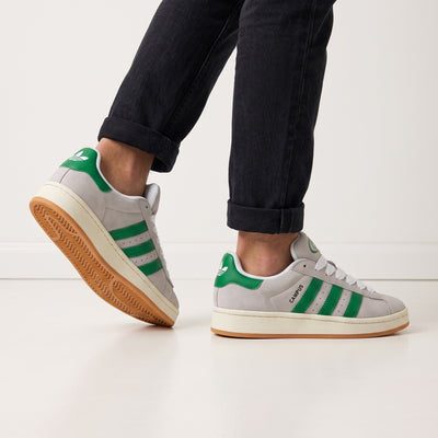 Adidas Campus low-top sneakers light grey with green stripes and gum sole