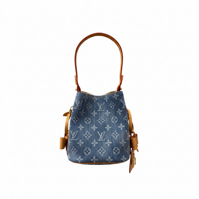 👜✨ Louis Vuitton Monogram Denim Bucket Bag ✨💙