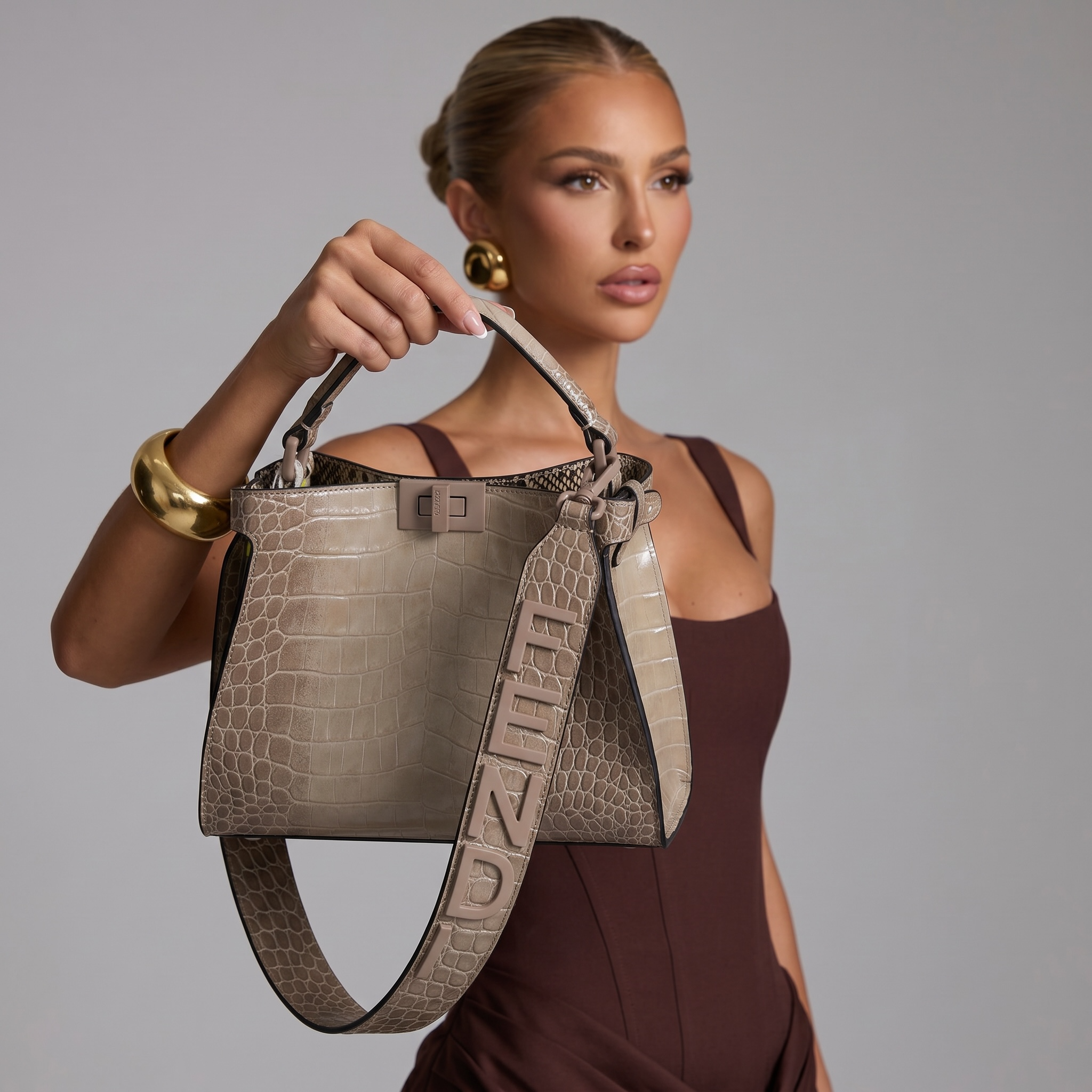 🤎 Fendi Croc-Embossed Peekaboo Tote Bag 🤎✨