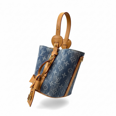 👜✨ Louis Vuitton Monogram Denim Bucket Bag ✨💙