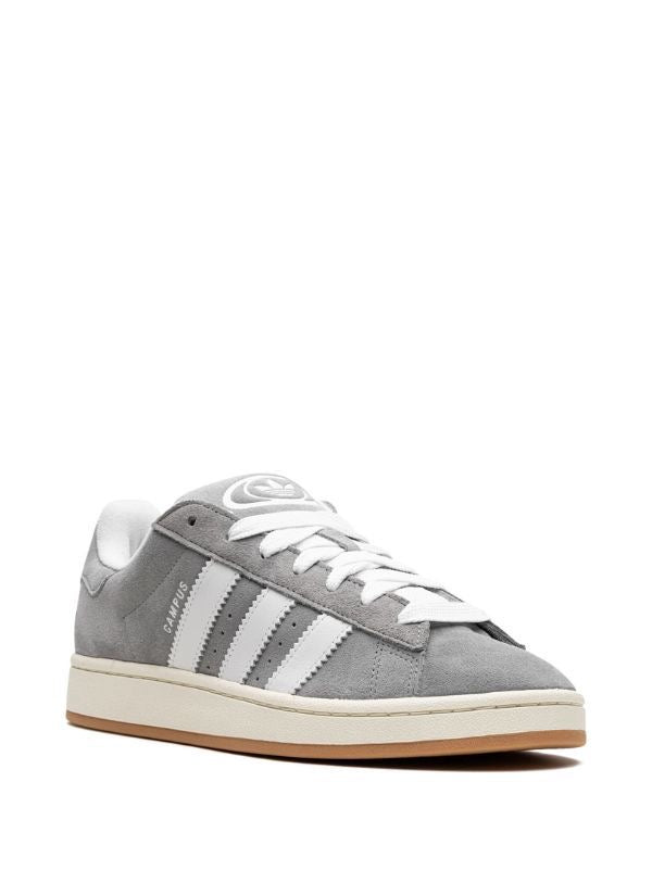 Adidas Campus low-top grey suede sneakers with white 3‑Stripes and gum sole