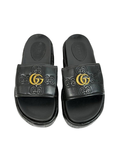 GUCCI GG Embossed Slide Sandals – Black Edition 🖤✨