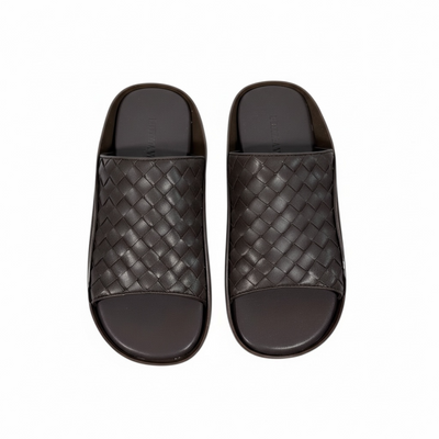 Bottega Veneta Intrecciato Slide Sandals – Brown Edition 🤎✨