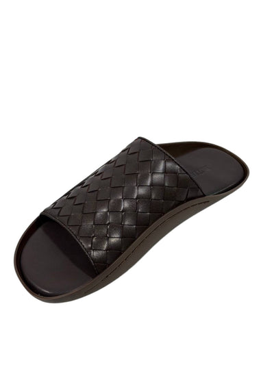 Bottega Veneta Intrecciato Slide Sandals – Brown Edition 🤎✨