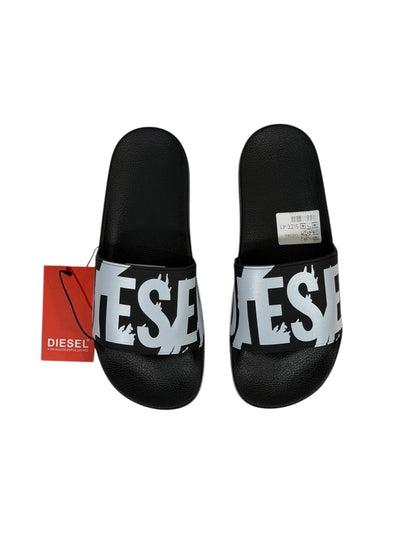 DIESEL Slides – Black & White Logo Edition ⚫⚪