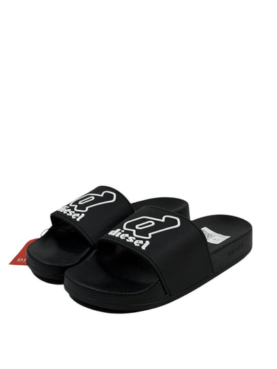 DIESEL Slides – Icon Logo Black Edition ⚫🔥