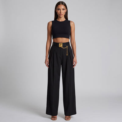 black sleeveless cropped tank top with crew neck