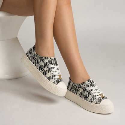 Chanel Tweed Platform Sneakers – Black & White Luxe Edition 🤍🖤