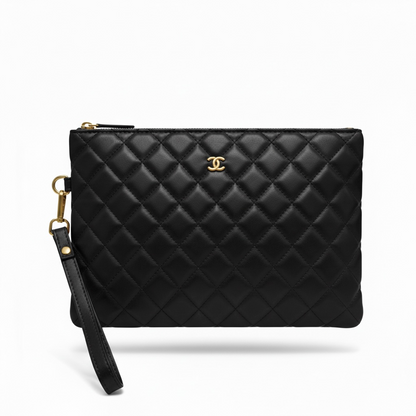 Chanel Quilted Wristlet Clutch – Classic Black 🖤✨