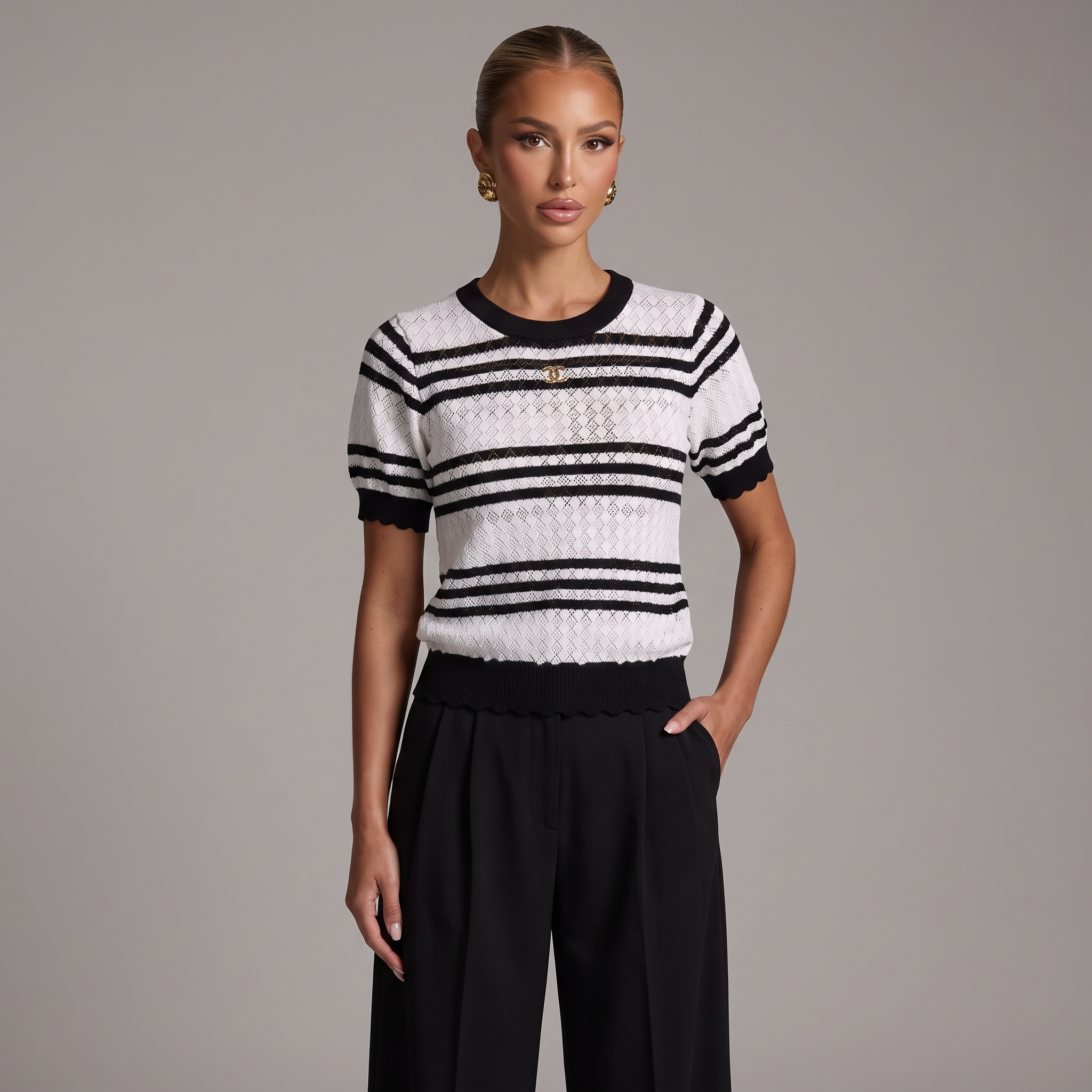 🖤 Chanel Black & White Striped Knit Top ( one size )